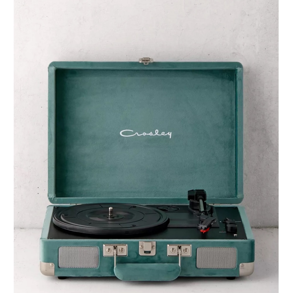 vinyl player